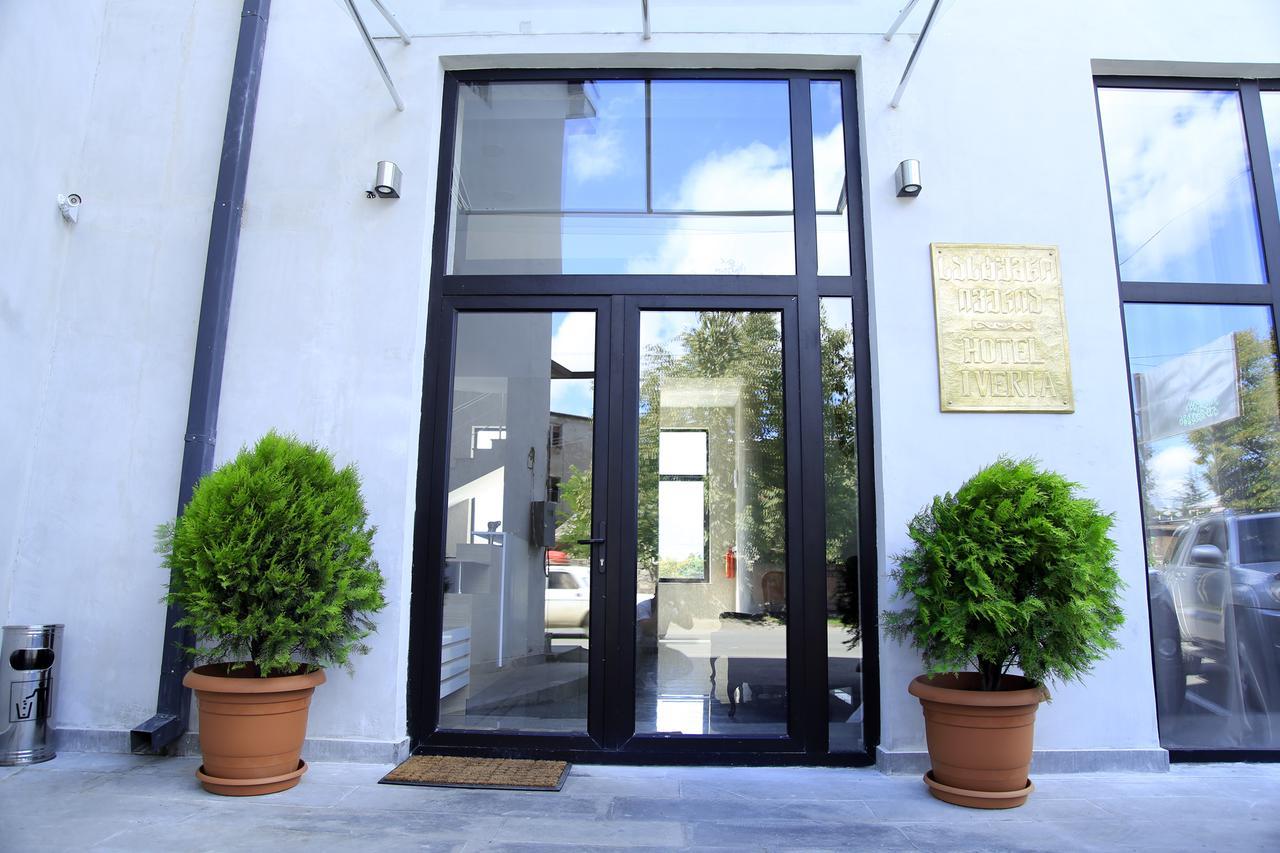 Iveria Hotel Khashuri Buitenkant foto